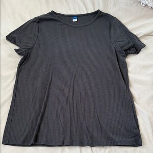 Old Navy Charcoal Short Sleeve Tee
